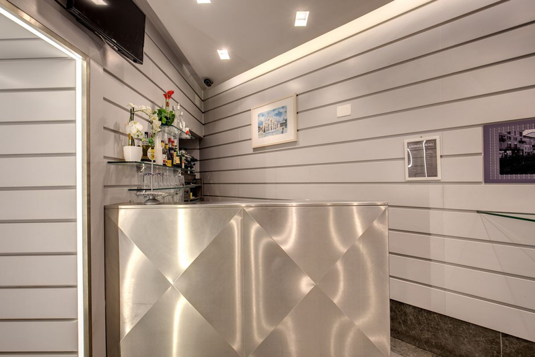 Public Area 3, Hotel Rio, Milano