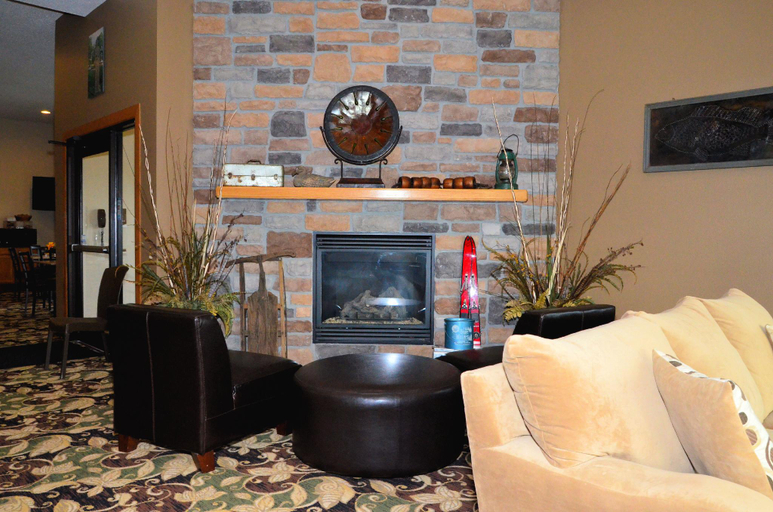Public Area 2, Cobblestone Inn & Suites - Lake View, Sac