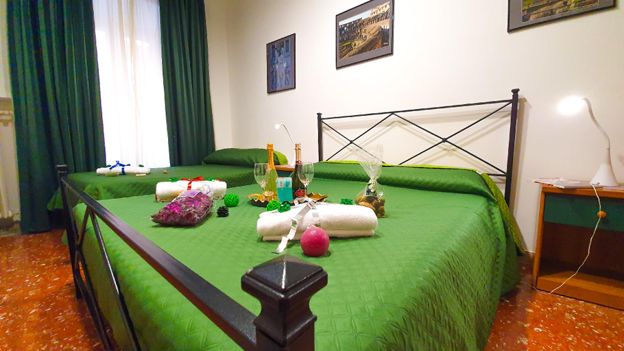 Bedroom 2, A Casa Simpatia Roma, Rome