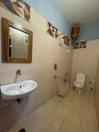 Bathroom 3, Hotel sparking chandigarh, Chandigarh