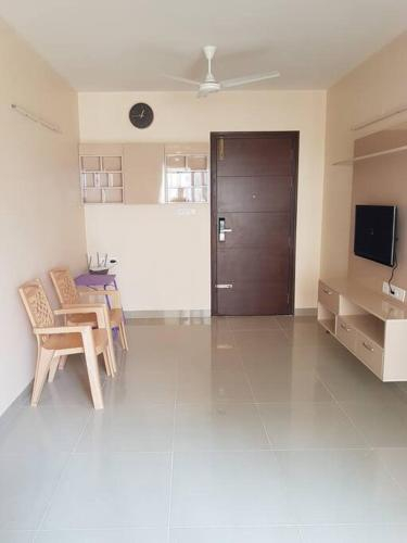 1 Bhk in gated community near Airport,Railway St., Kancheepuram