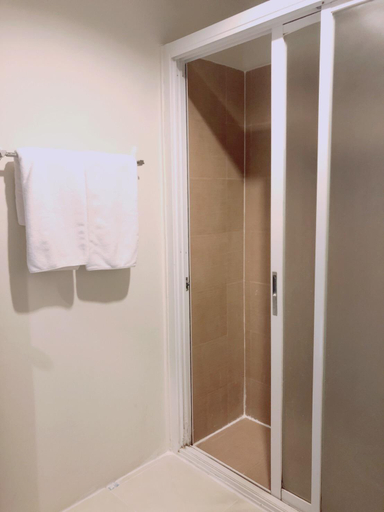 Bathroom 4, Laemdin Hotel, Ko Samui