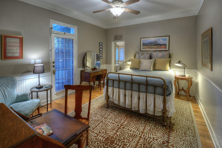 Bedroom 2, The Blenman House Inn, Pima