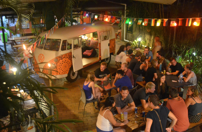 Food & Drinks 5, Dreamtime Hostel, Cairns