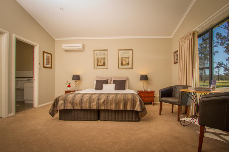 Bedroom 2, The Grange on Hermitage, Singleton