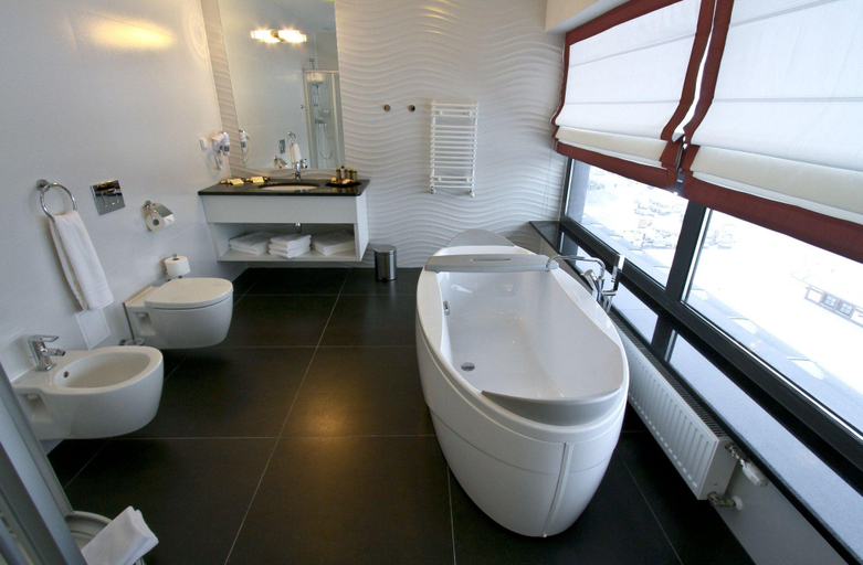 Bathroom 4, Hotel Szafran, Będzin