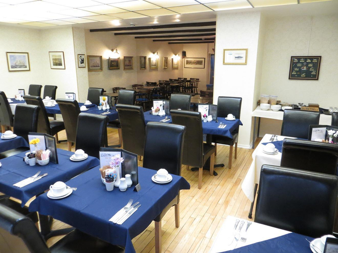 Food & Drinks 5, The Trevone, Conwy