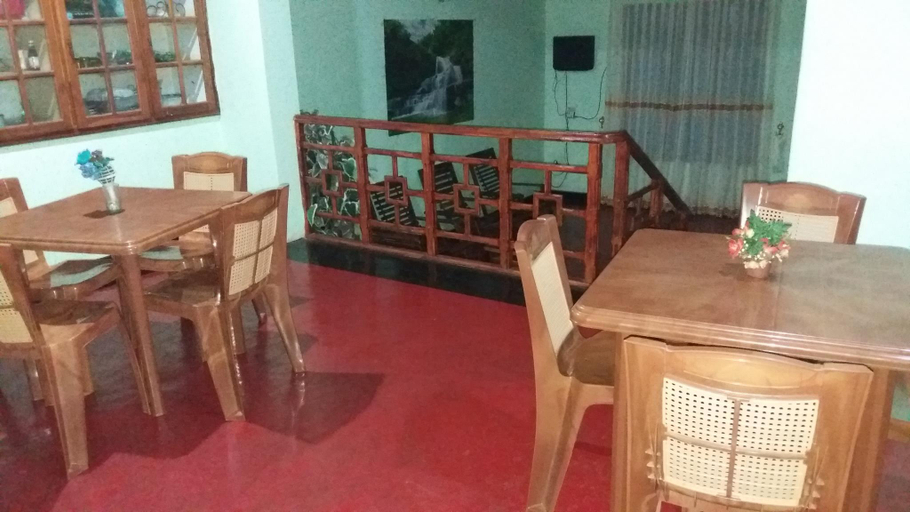 Food & Drinks, Kumudu Holiday Home Anuradhapura, N. Palatha Central