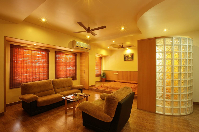 Bedroom 3, Hotel Orient Crown, Kolhapur, Kolhapur