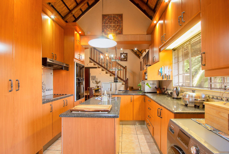 Others 5, All over Africa Guest House, Ekurhuleni