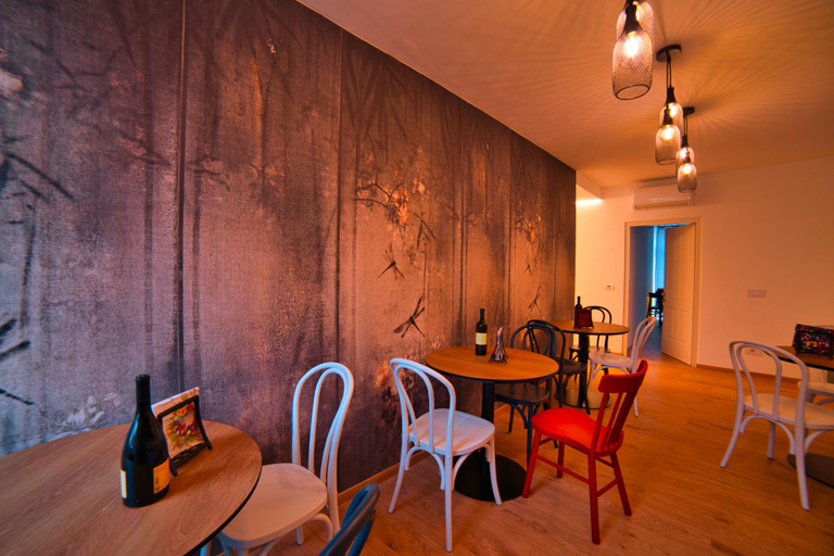 Food & Drinks 4, Guesthouse DiWINE, Bolzano