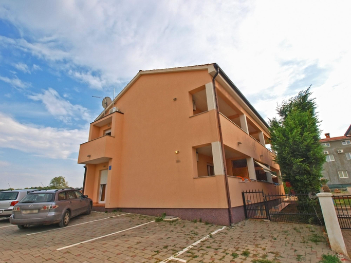 Others 2, Apartment 928, Fažana