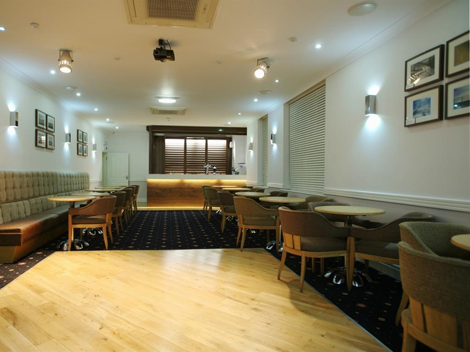 Food & Drinks 5, Ashley Victoria Hotel, Blackpool
