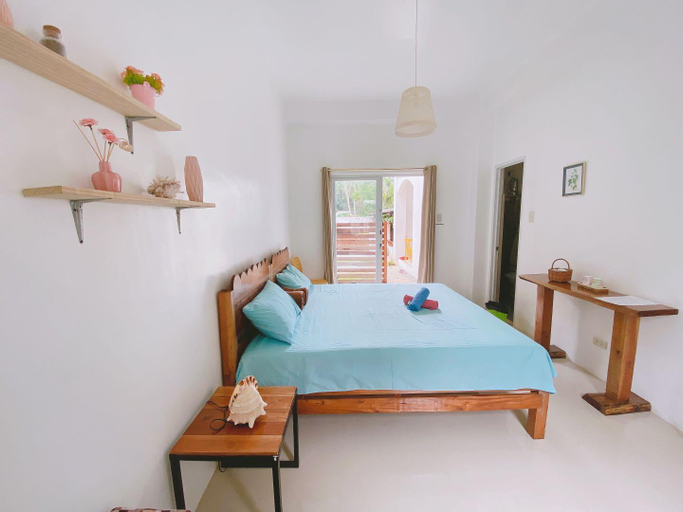 Time Homes/ standard AC room1 -king/ twin bed, Panglao