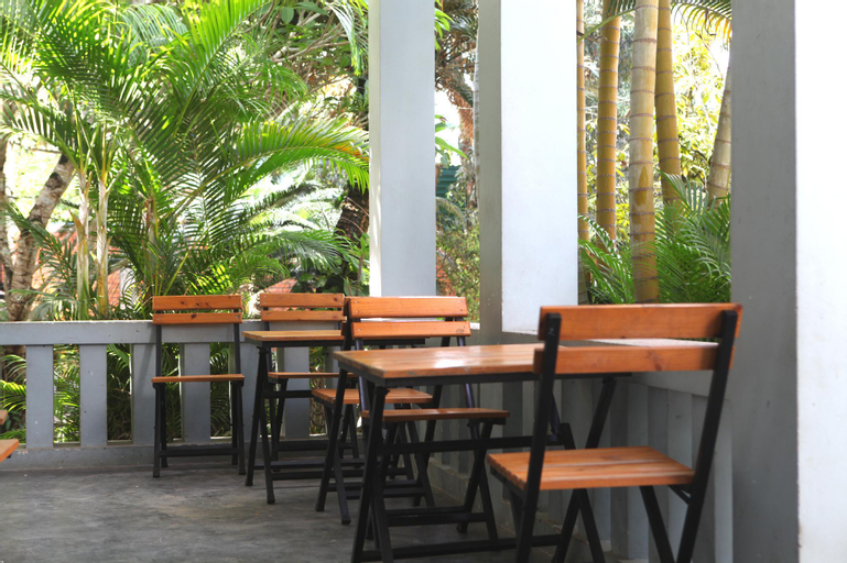 Food & Drinks 5, Khanh's Home, Huế