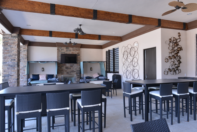 Food & Drinks 4, Solterra Resort Homes, Polk