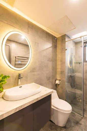 Bathroom 5, Casa de Tan 3 Villa - Jacuzzi Pool 400M to Beach, Da Nang