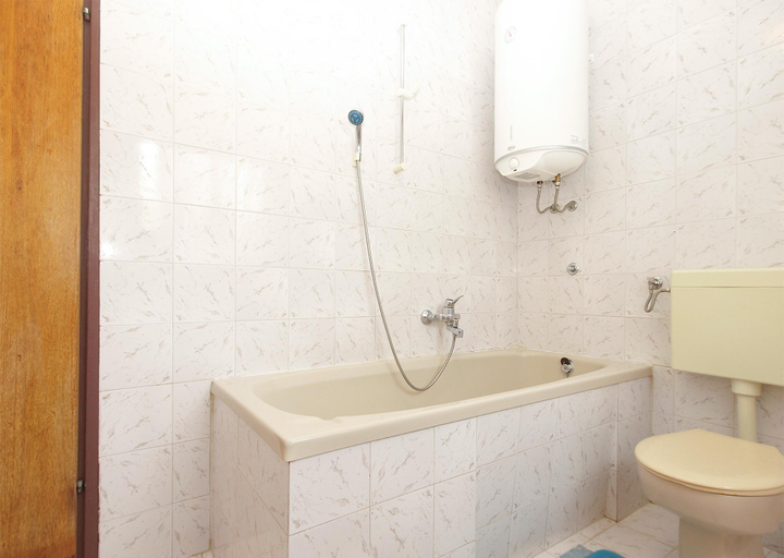 Others 5, Apartment 1057, Medulin