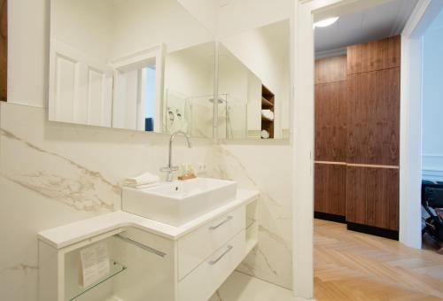 Bathroom 5, Imperium Residence - Experience the most Luxurious Apartment in Vienna Center, Wien