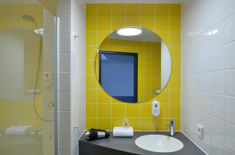 Bathroom 4, B&B Hotel München City-Ost, München