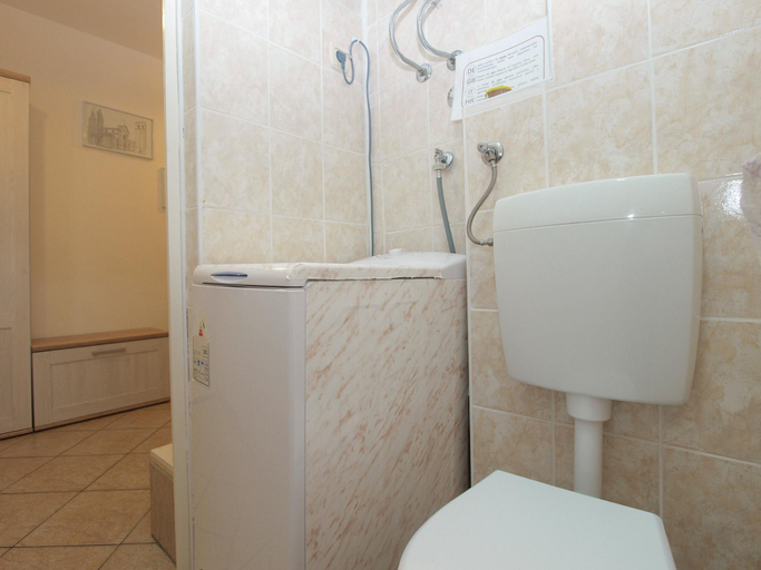 Others 5, Apartment 1849, Fažana