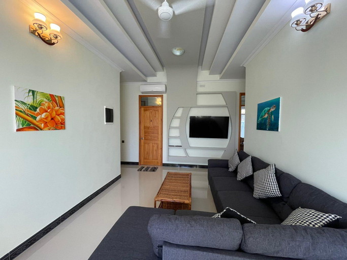 Public Area 2, Ocean Waves Inn, Kaafu Atoll