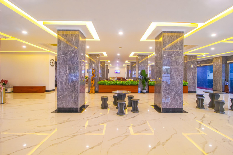 Public Area 5, Ocean Beach Hotel, Padang