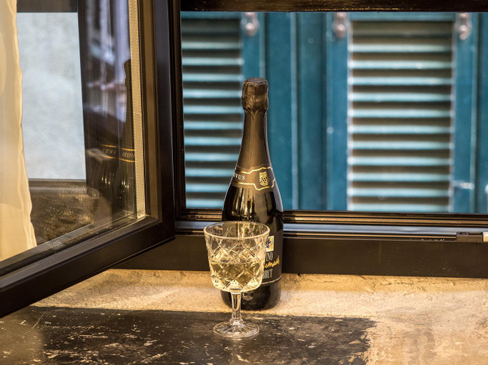 Food & Drinks 4, Camaella Luxury Studio, La Spezia