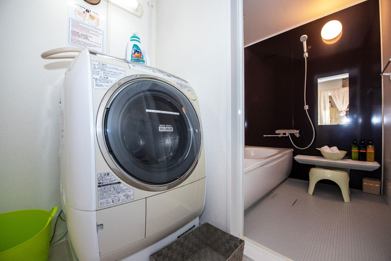 Bathroom 3, Max20. Rerax at sunroom in the detached house!, Sapporo
