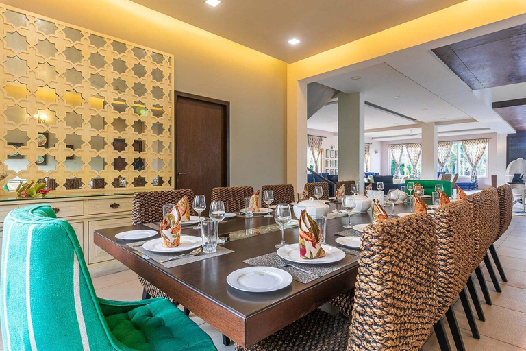 Food & Drinks 5, StayVista at Umber Villa, Raigarh