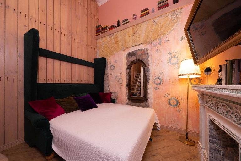 Bedroom 2, Boutique apartments Mason in historical Odessa, Odes'ka