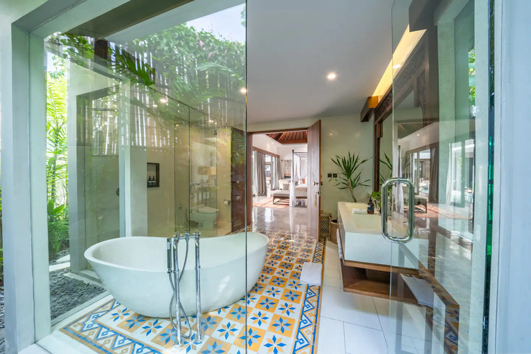 Bathroom 5, Villa Aiimara: Modern 5-Bedroom Villa in Canggu, Badung