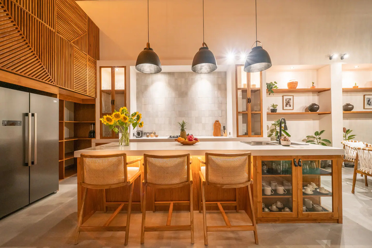 Food & Drinks, Villa Mango 2: Amazing 4-bdr Villa in Berawa, Badung