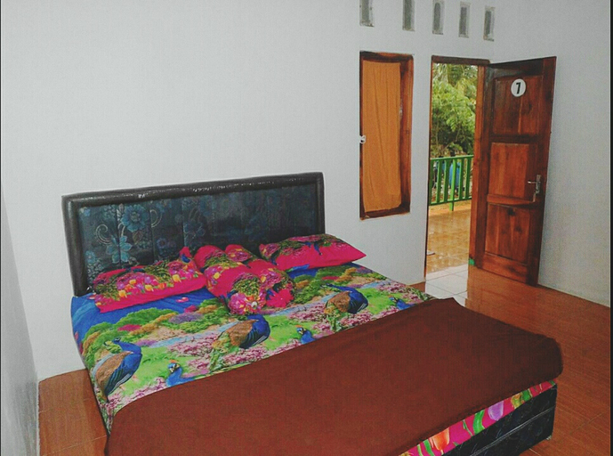 Bedroom 4, Homestay Nova Pantai Klayar, Pacitan