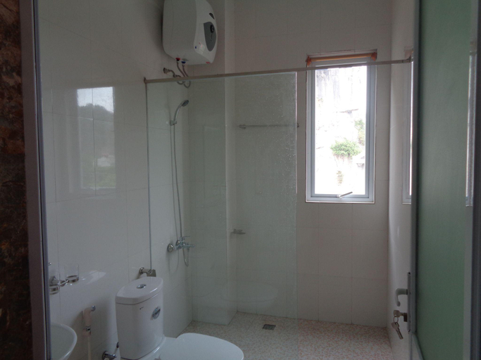 Bathroom 5, Limestone View Homestay, Hoa Lư