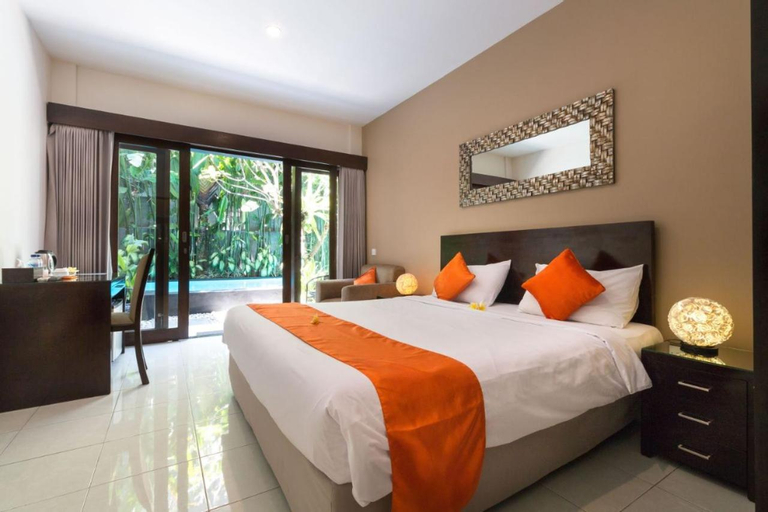 Bedroom 3, The Pavilion Hotel Kuta, Badung
