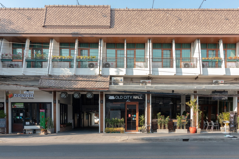 The Old City Wall Inn, Muang Chiang Mai