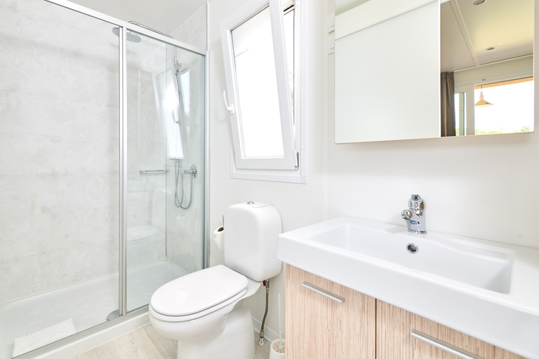 Bathroom 5, Mobile Homes Stella Maris, Umag