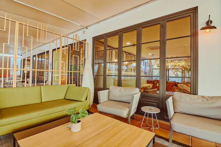 Public Area 4, Gloria Izaro Club Hotel, Las Palmas