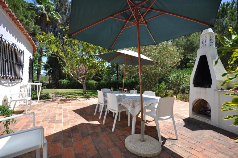 Others 5, Fantastic vacation getaway, Private Tennis Court Golf Practice Facility, Loulé