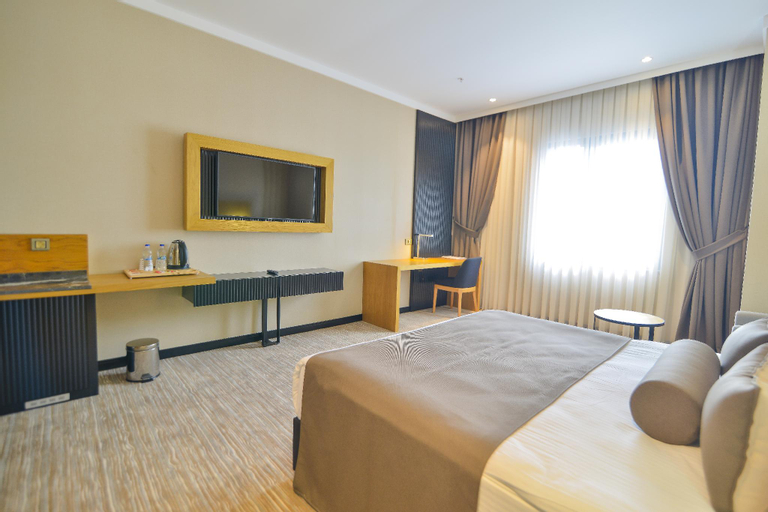 Bedroom 3, Serenity Comfort Hotel, Bağcılar