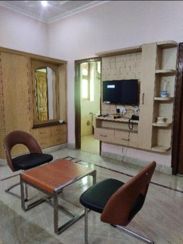 Star Guest House, Gurgaon