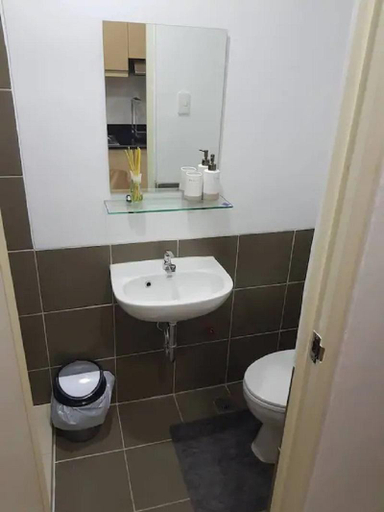Bathroom 3, EV Place, Manila City