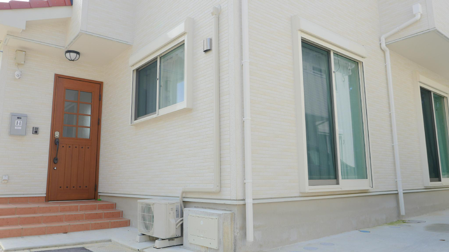 Grandioso Okinawa Villa Onna 3H/グランディオーソ沖縄ヴィラ恩納3H, Onna