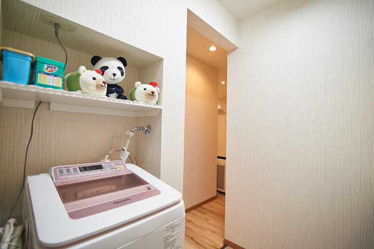 Others 5, 6min to Shinjuku by JR/3min walk to Shin-Okubo St., Shinjuku