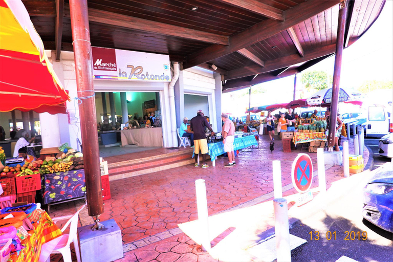 Food & Drinks, Touba Manga Beach, Saint-François