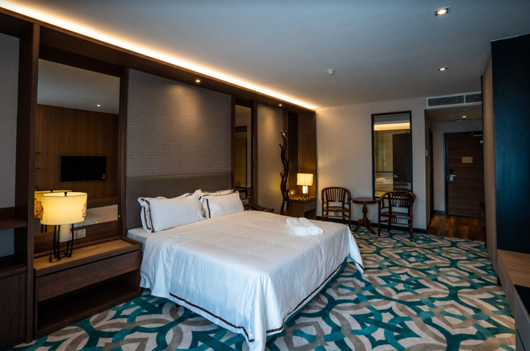 Bedroom 4, Christee Suites Hotel, Malacca City