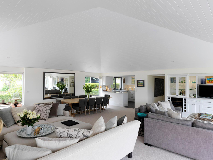 Public Area, Winmark Wines | Rock Cottage, Singleton
