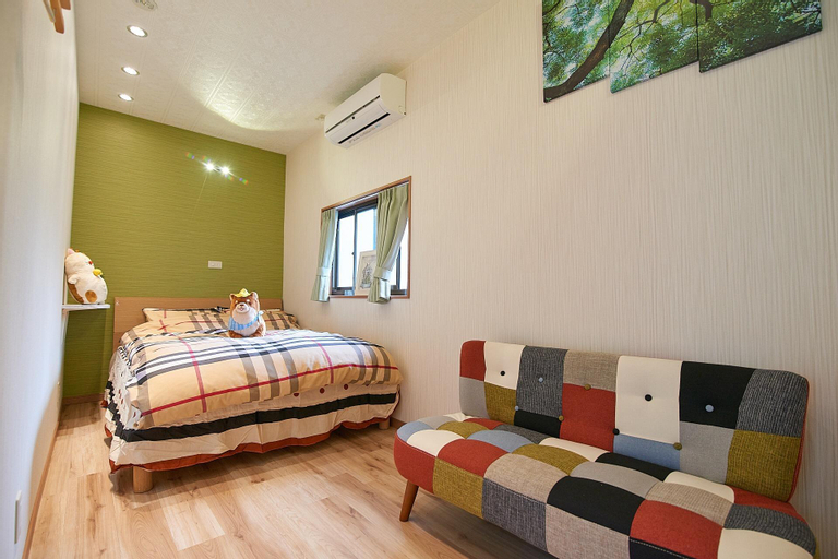 Bedroom 1, 6min to Shinjuku by JR/3min walk to Shin-Okubo St., Shinjuku