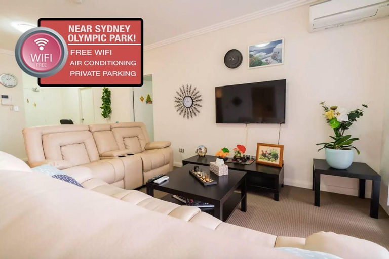 Others 5, Sydney Olympic Park 3 BR Apartment w Parking, Strathfield